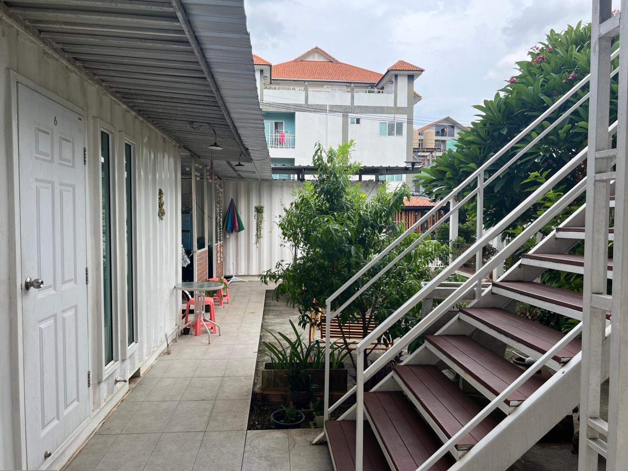 Day Off House Chiang Mai Near Walking Street Leilighet Eksteriør bilde